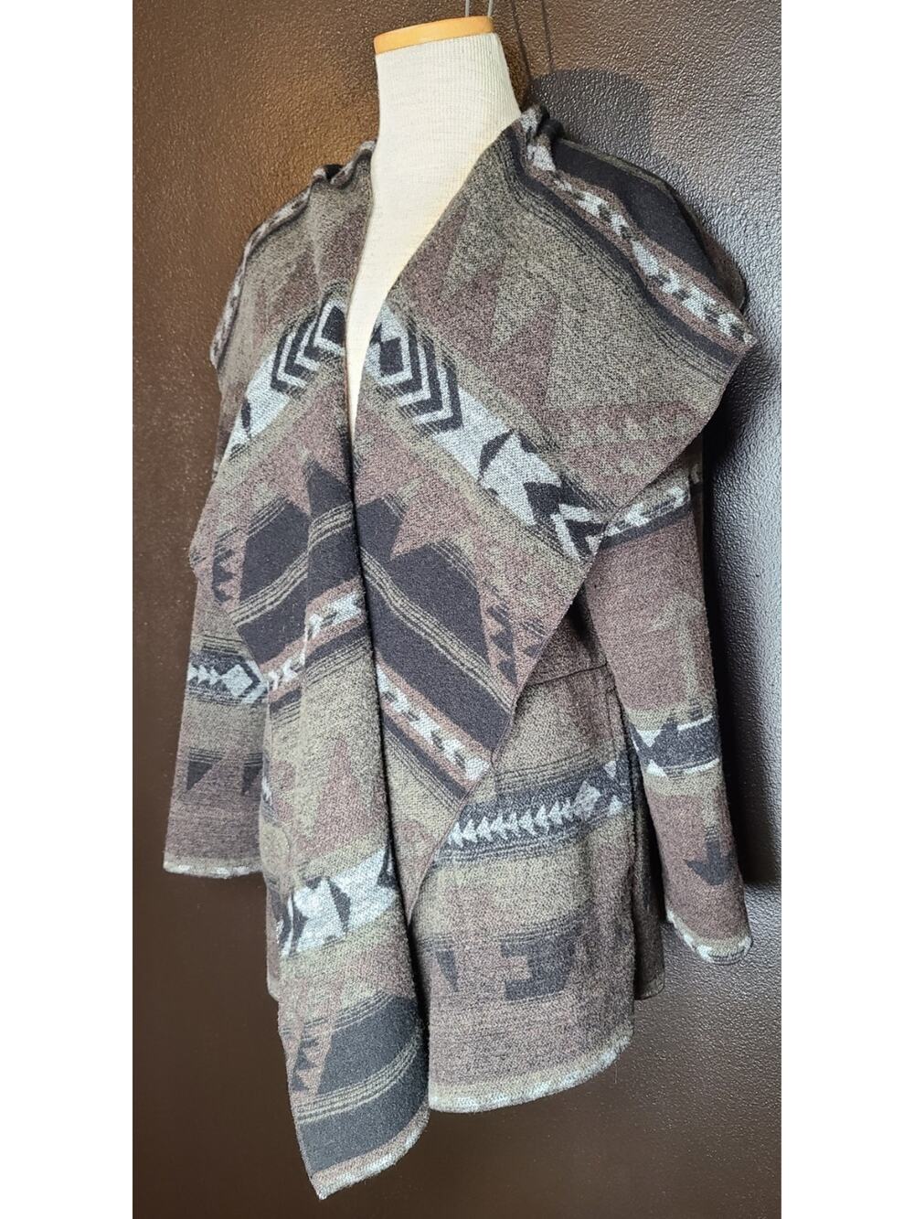 Dylan Los Angeles Womens SM Wool Blend Hooded Open Front Aztec Cardigan